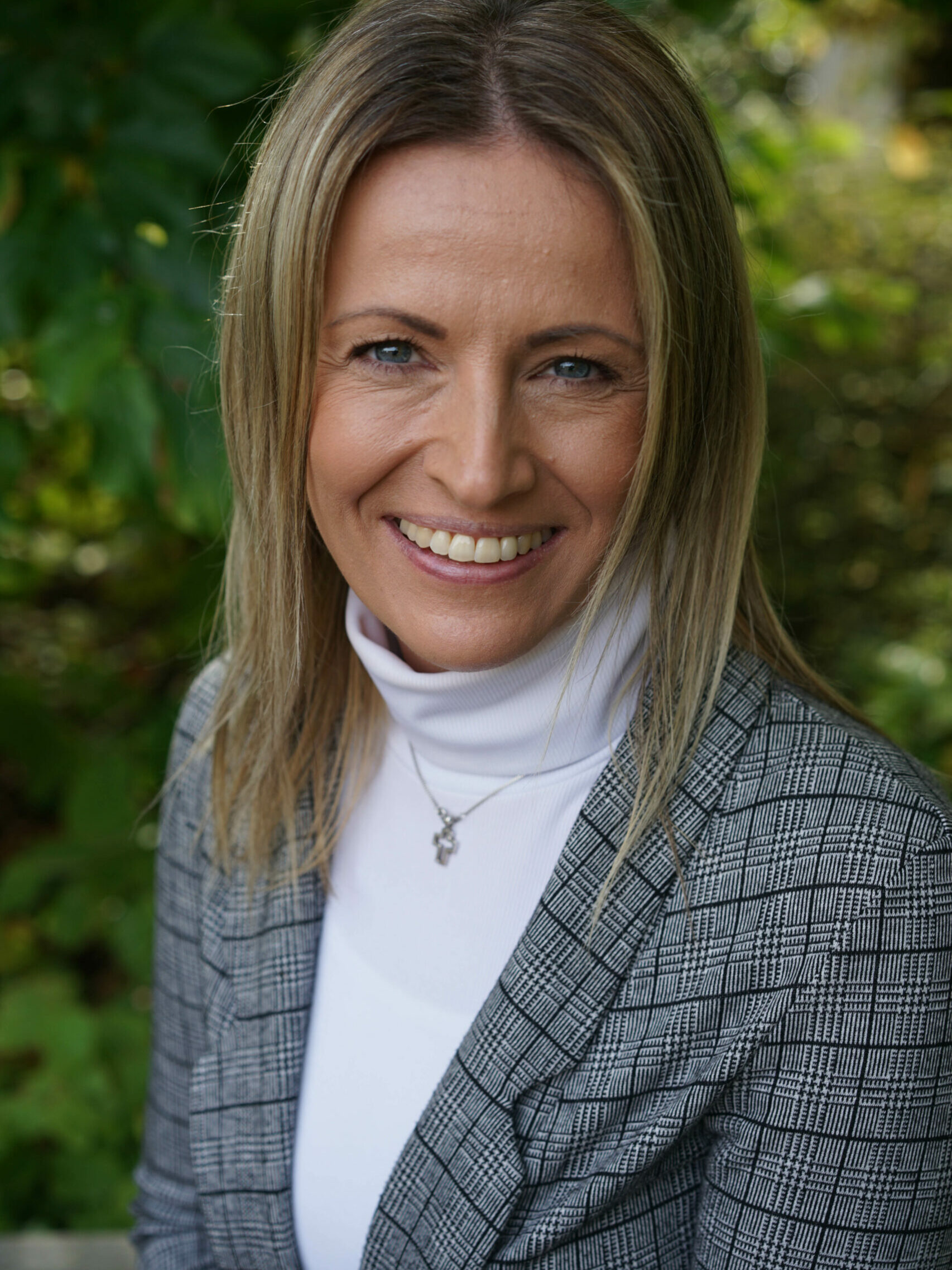Carmen Hirschberg Verwaltung