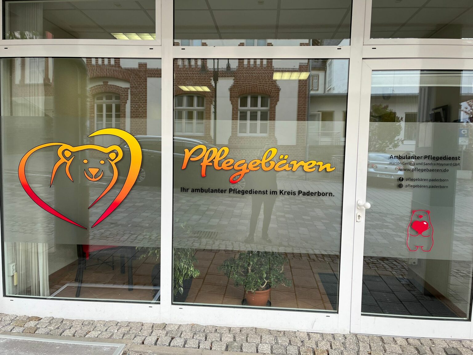 neue-b-ror-ume-der-pflegeb-ren-in-der-burgstra-e-12-pflegeb-ren-paderborn
